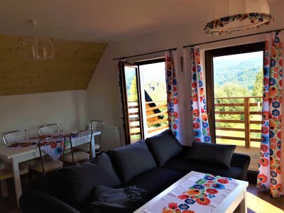 Apartament z balkonem